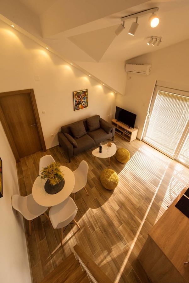 42° North Apartments ティヴァト エクステリア 写真