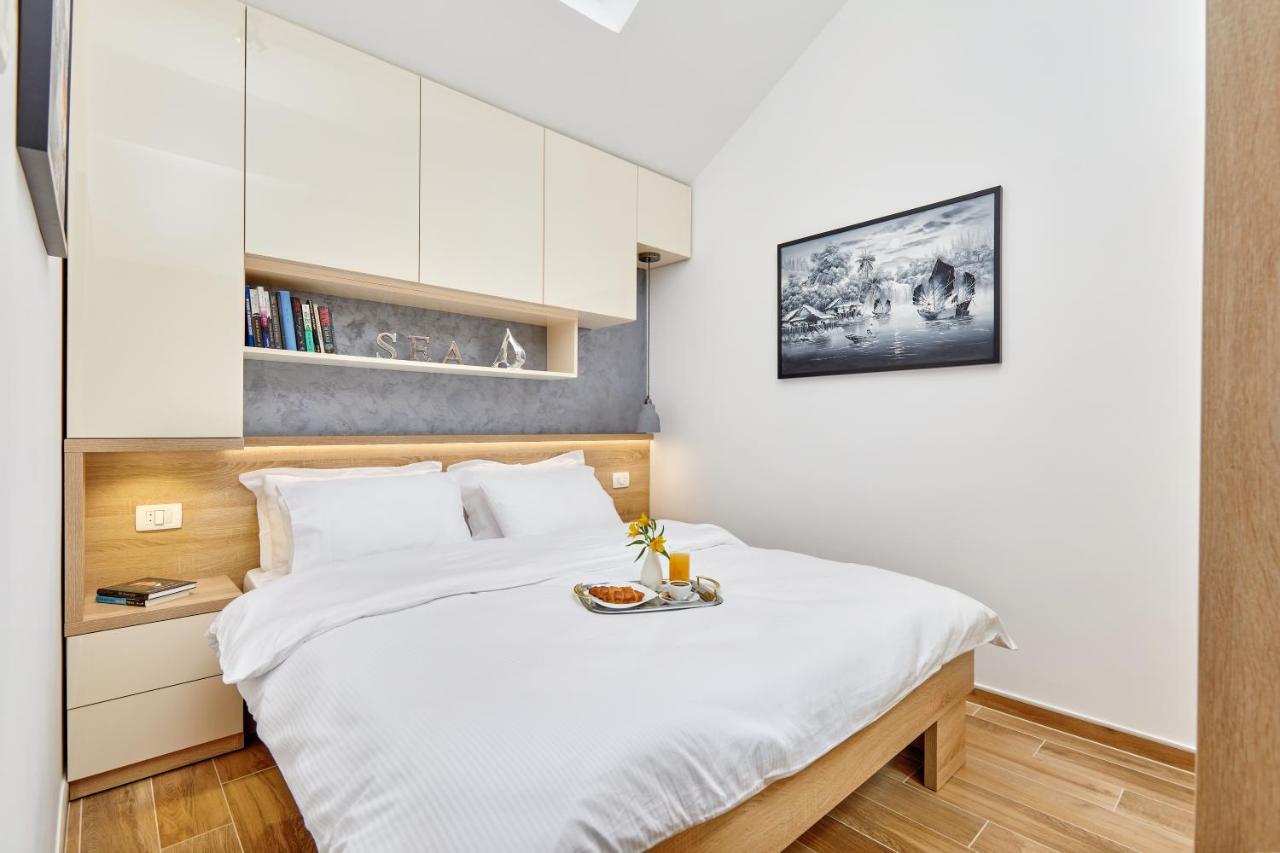 42° North Apartments ティヴァト エクステリア 写真